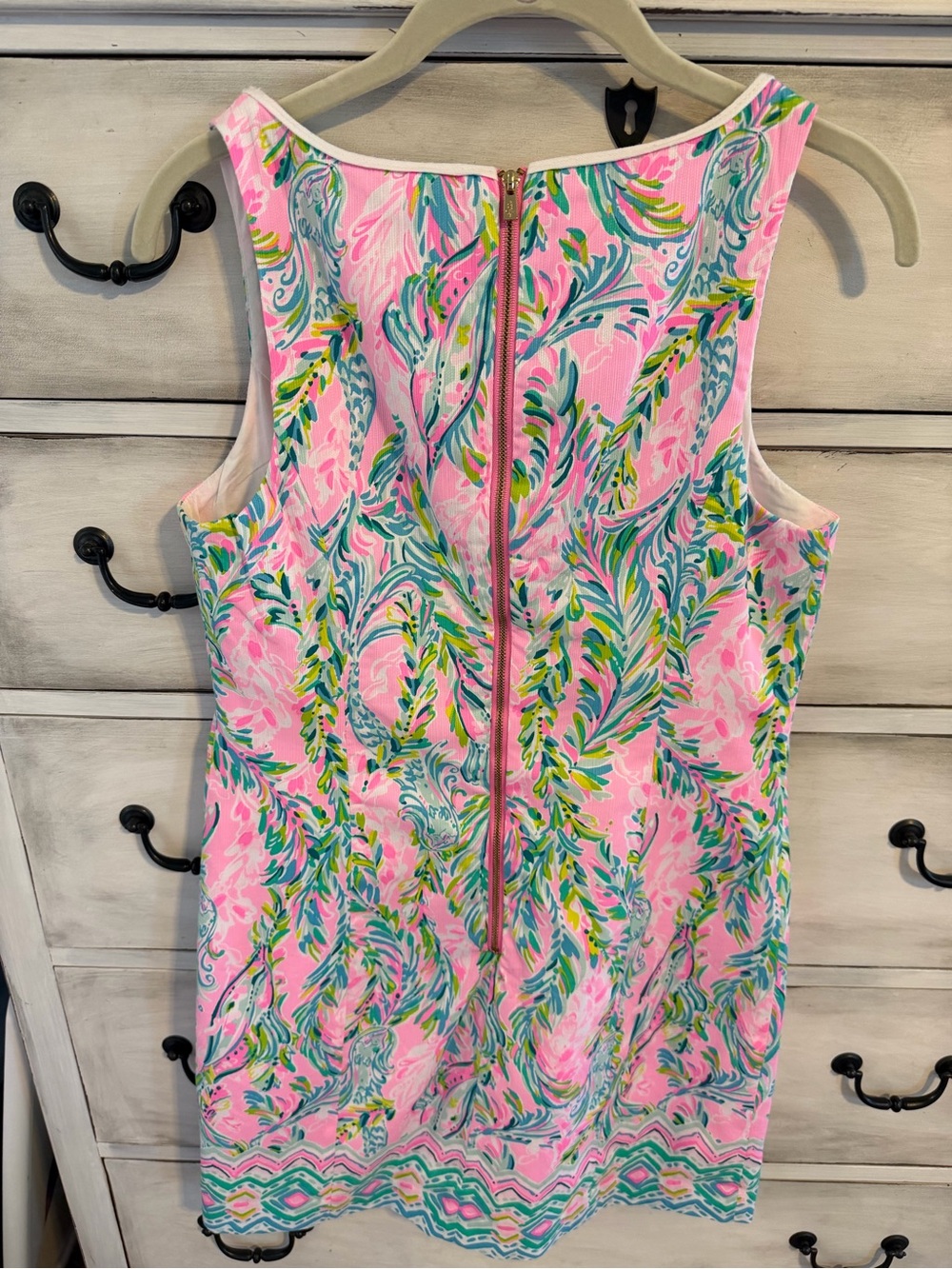 EUC Lilly Pulitzer Gabby Shift Dress Unicorn of the Sea Size 6 - Picture 2 of 5